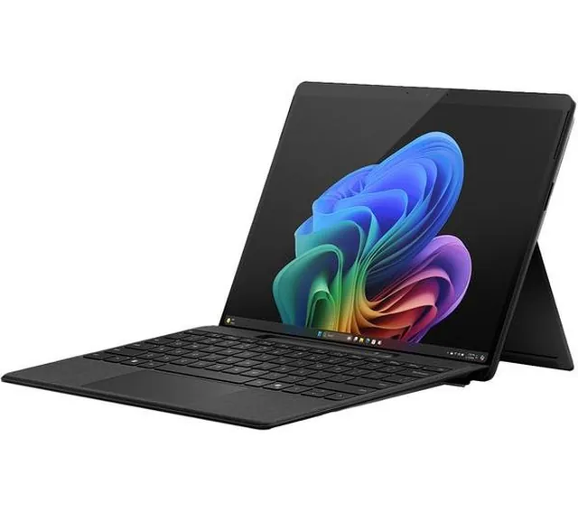 MICROSOFT 13" Surface Pro OLED, Copilot+ PC - Snapdragon X Elite, 512 GB SSD, Black in GH